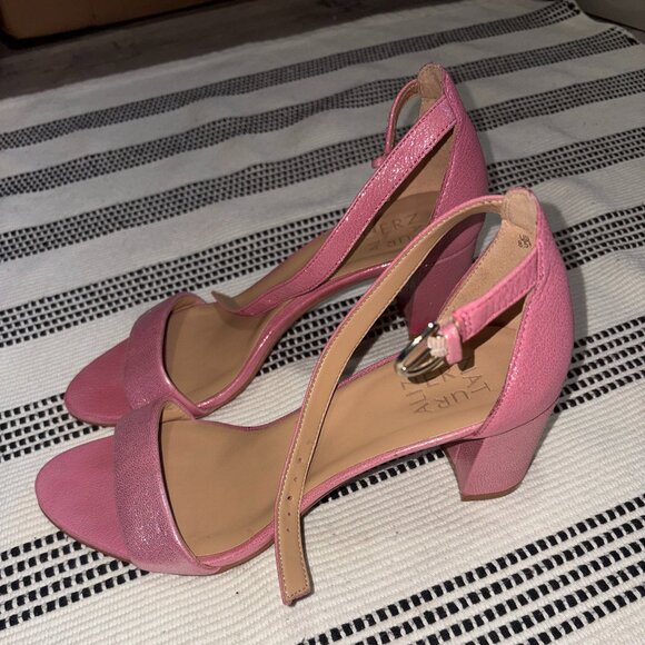 Naturalizer Vera 8.5M Pink Strappy Leather Heels - Picture 9 of 16
